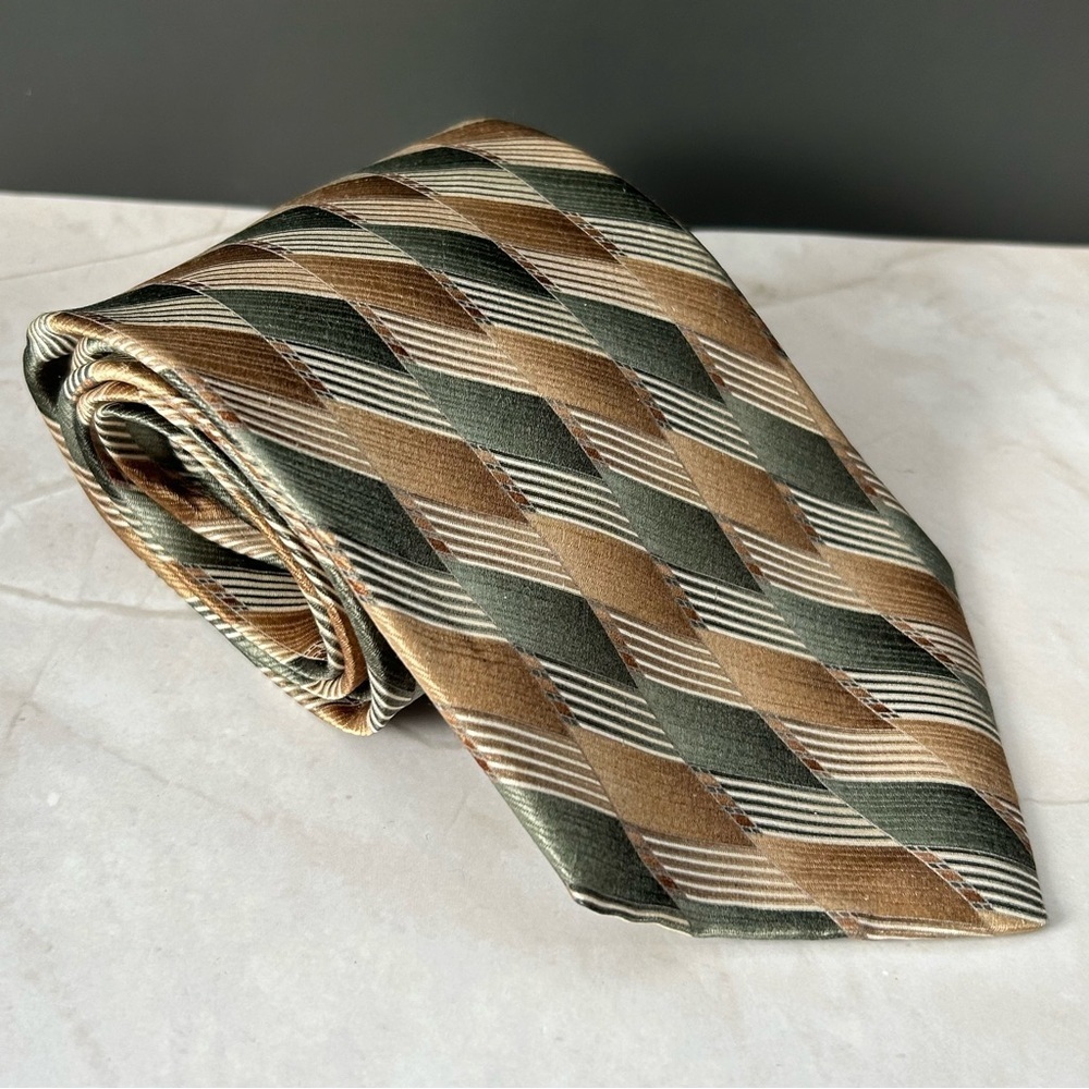 Stafford Diagonal Pattern Tie in Brown and Green